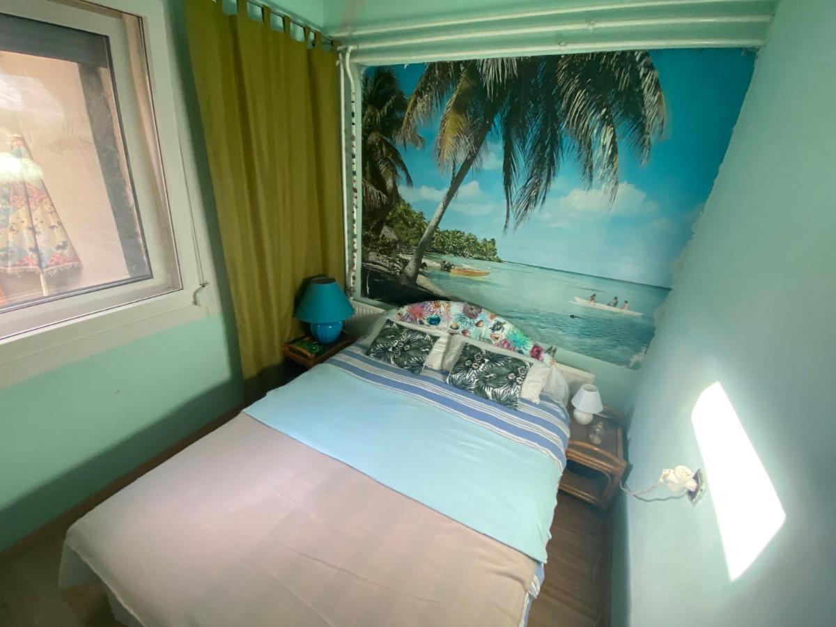Grany'S Retro Guesthouse Near Budapest Airport Вечеш Екстериор снимка